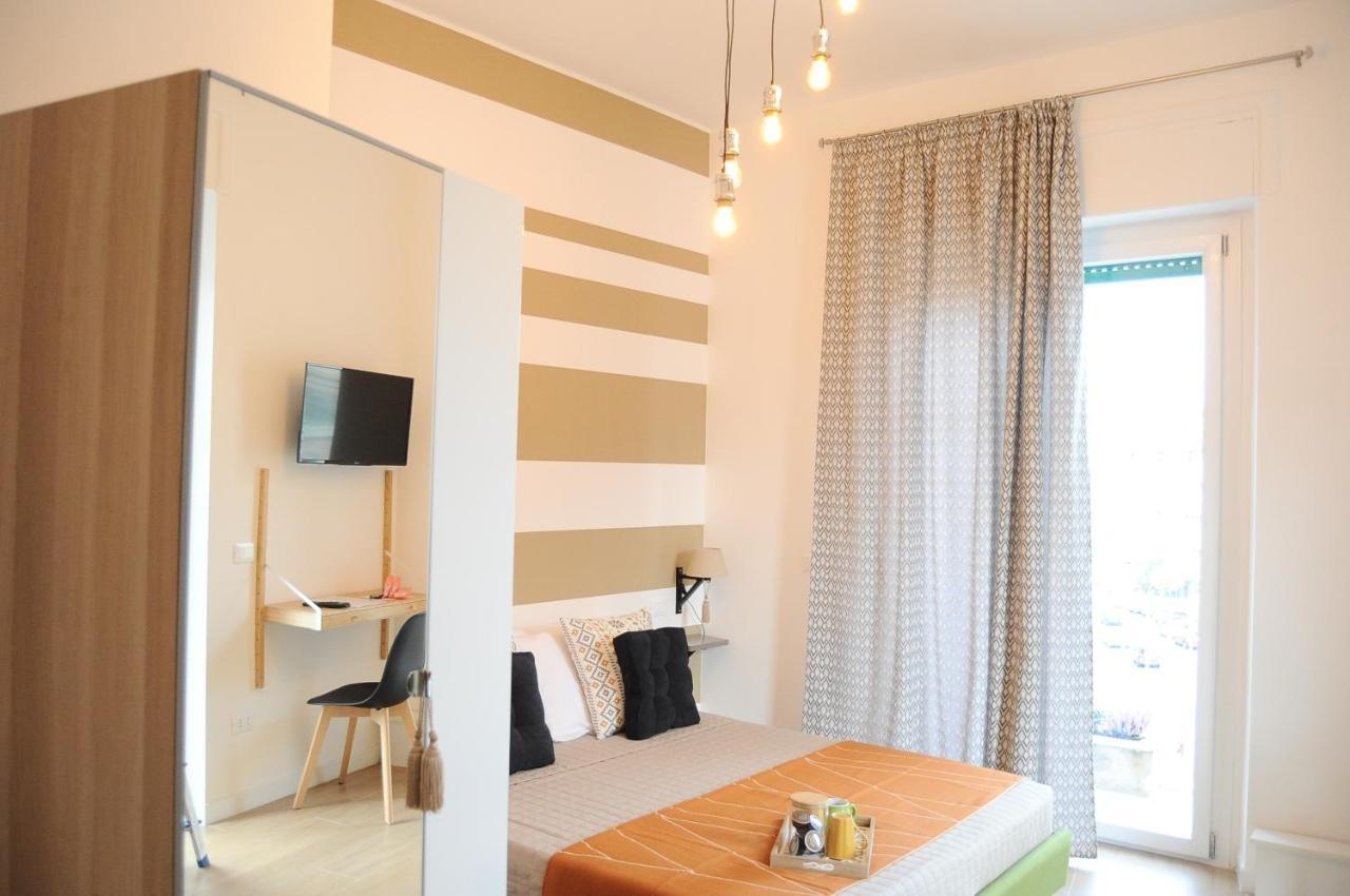 The Corner 180 Suite Козенца Екстериор снимка